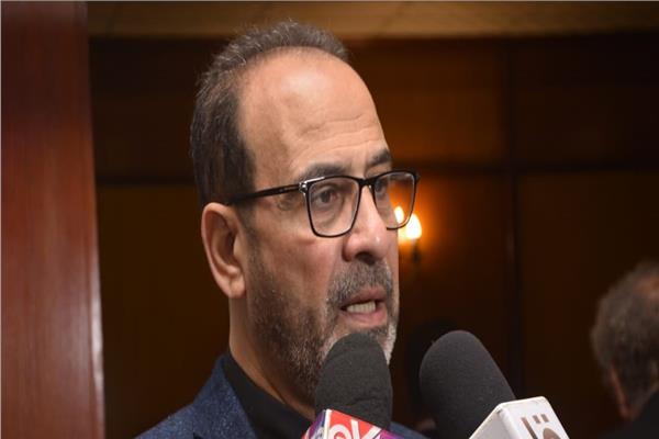 عصام زكريا