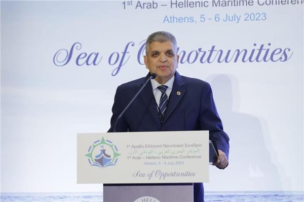 الفريق أسامة ربيع رئيس هيئة قناة السويس