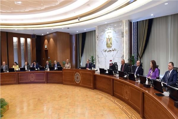 مجلس الوزراء يستعرض الخطة الاستثمارية