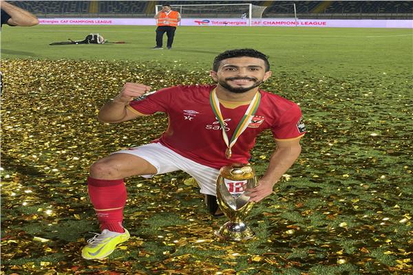 أيمن أشرف