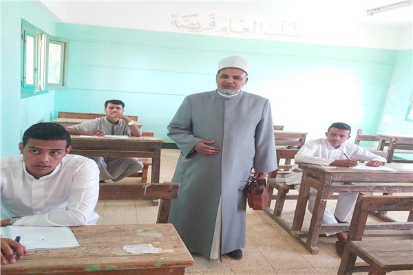 ختام امتحانات  "القسم الأدبي" للثانوية الأزهرية بمطروح 