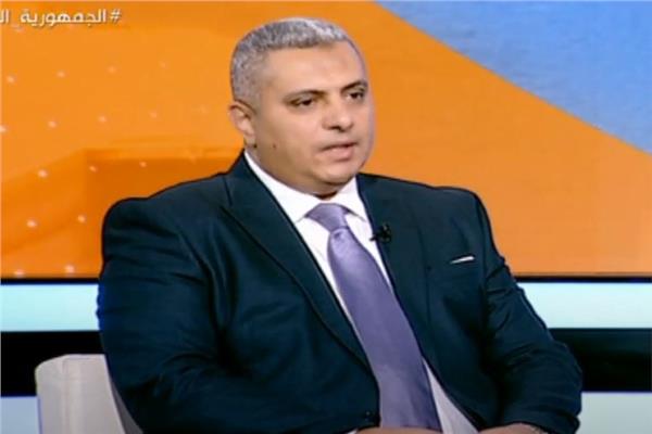 الدكتور عبدالله أبو خضرة، أستاذ الطرق والمطارات بجامعة بني سويف