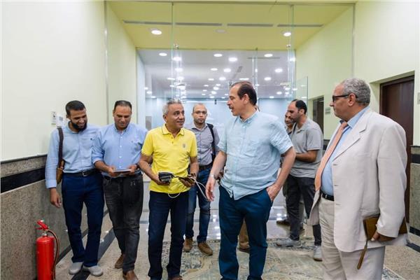 جولة مساعد وزير الصحة