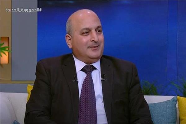 الدكتور أحمد سيد أحمد خبير العلاقات الدولية