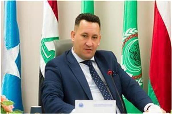  الدكتور أشرف غراب