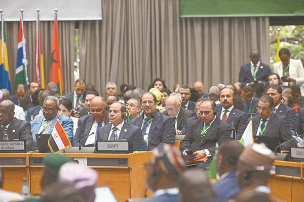 الرئيس عبد الفتاح السيسى خلال كلمته أمام قمة منتصف العام 