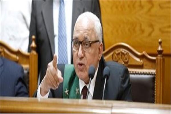 المستشار محمد السعيد الشربينى رئيس المحكمة