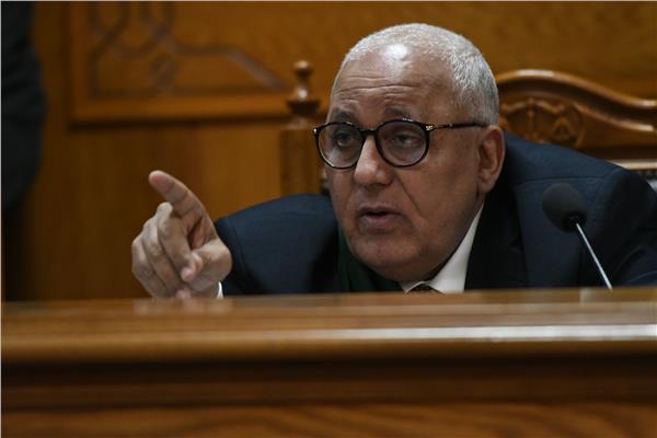  المستشار محمد السعيد الشربيني رئيس المحكمة