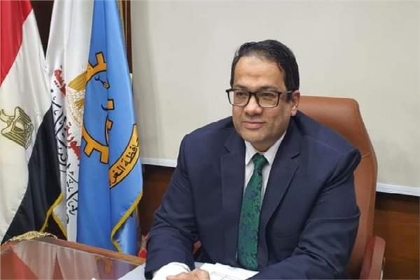  المهندس ناصر حسن وكيل وزارة التربية والتعليم بالغربية 