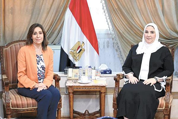 نيفين القباج  -- د.نيفين الكيلانى