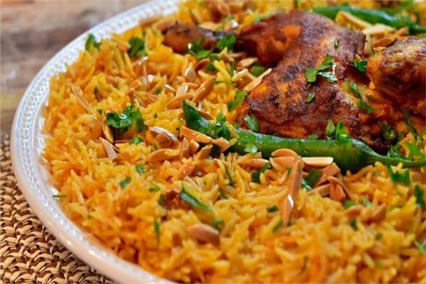 غدائك خليجي| أسهل طريقة لعمل الأرز البخاري بالدجاج في المنزل 