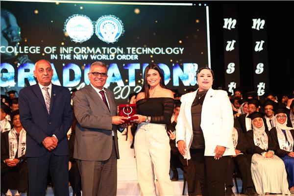 احتفالية جامعة مصر للعلوم والتكنولوجيا