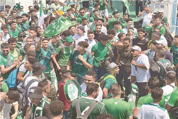 جماهير المصرى تستعد لمؤازرة فريقها أمام سيراميكا فى نهائى الرابطة