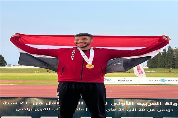 مصطفى محمود