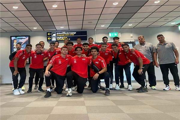 بعثة منتخب الناشئين تصل السويد لخوض ثلاث وديات استعدادًا لبطولة العالم