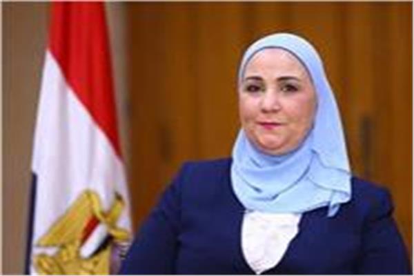 نيفين القباج وزيرة التضامن