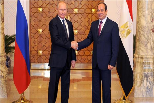 الرئيس السيسي ونظيرة الروسي بوتين