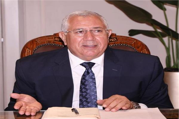 السيد القصير وزير الزراعة واستصلاح الأراضي 