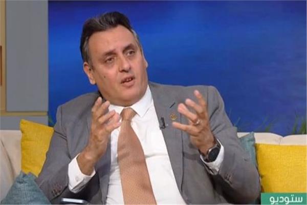 الدكتور شريف كمال مستشار رئيس الهيئة العامة للرعاية الصحية للشؤون الصيدلية وإدارة الدواء