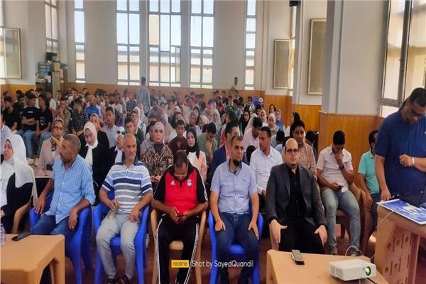 جانب من فعاليات البرنامج التدريبي «مشواري» لتنمية المهارات وريادة الأعمال بالنوبارية الجديدة