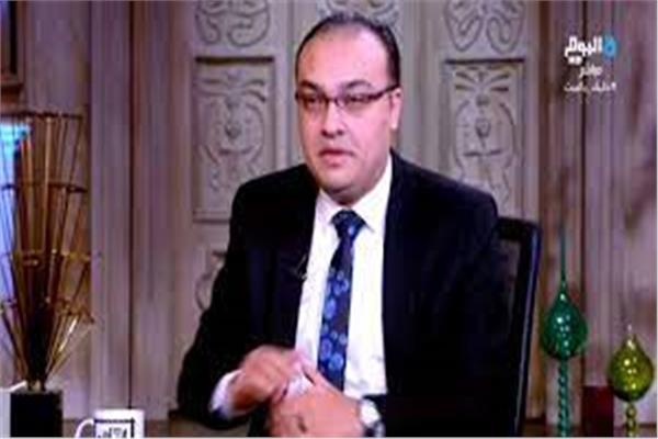  الدكتور أحمد معطي