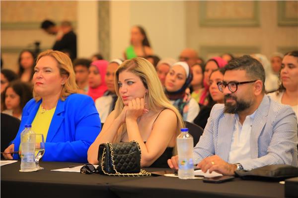 ملكة جمال المراهقات