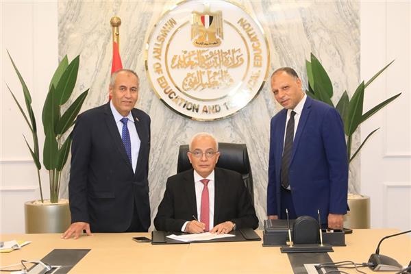 د. رضا حجازي وزير التربية والتعليم