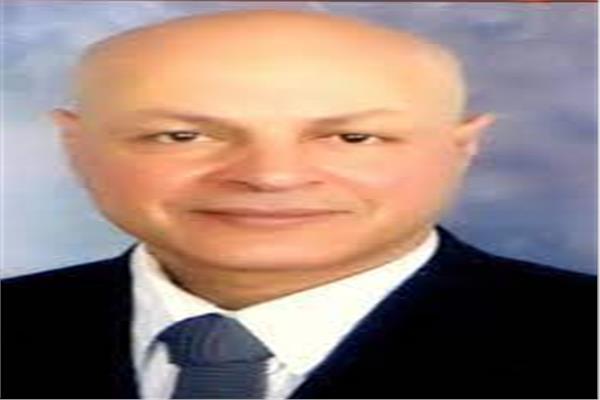 الدكتور صالح عزب