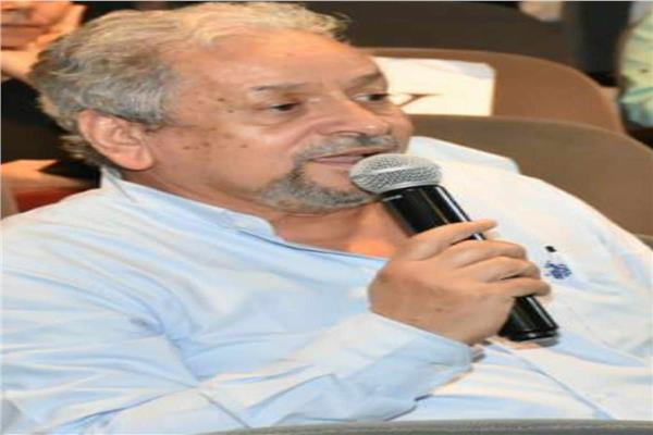 المخرج عمر عبد العزيز