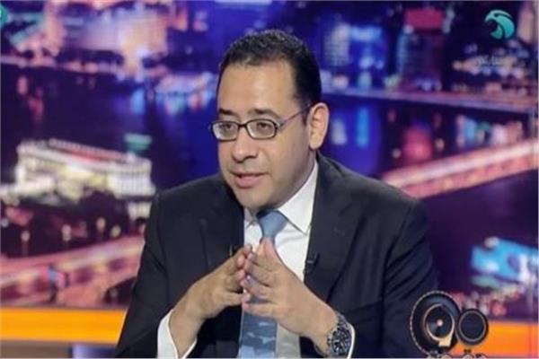الدكتور عمرو حسن