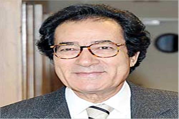 فاروق حسنى