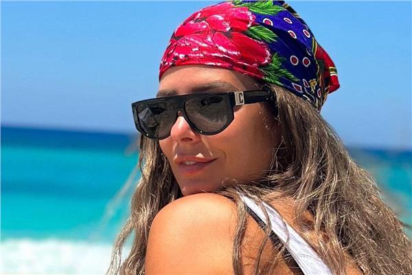 سكارف ايمان العاصي