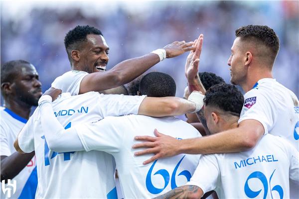 لاعبو الهلال