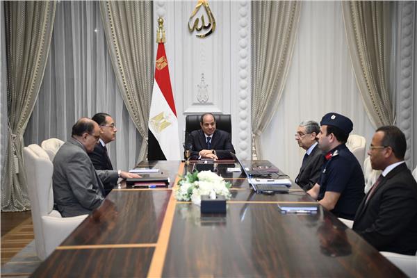 الرئيس عبد الفتاح السيسي خلال الاجتماع