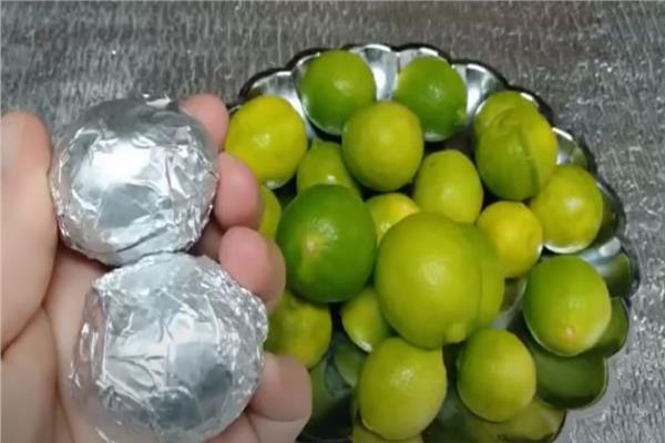بطريقة سهلة ..اليك طريقة حفظ الليمون خارج الثلاجة تعرف عليها
