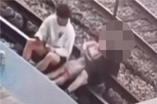 «سيلفي » ينهي حياة شاب وفتاة في أمريكا