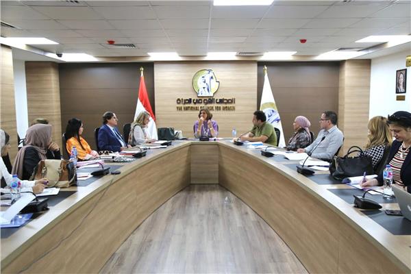 قومي المرأة يعقد اجتماعه الدورى برئاسة الدكتورة سوزان القلينى