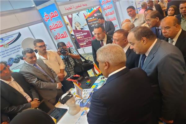 جامعة الدلتا التكنولوجية تشارك في معرض التعليم العالي بالإسكندرية 