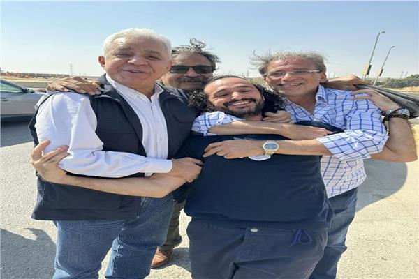 أحمد دومة بعد الإفراج عنه