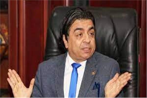  الدكتور جمال شعبان عميد معهد القلب السابق