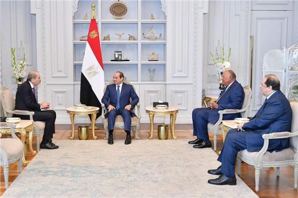 الرئيس السيسي خلال لقائه بوزير الخارجية الأردني