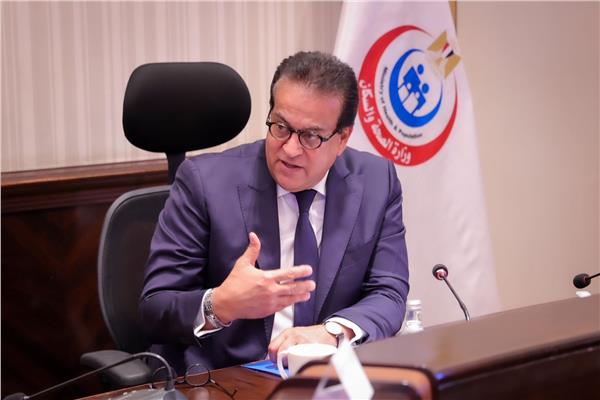 الدكتور خالد عبدالغفار وزير الصحة والسكان 