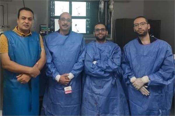 الفريق الطبي