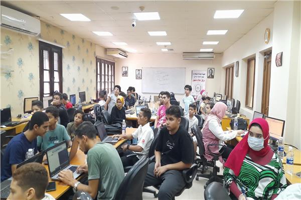 المبادرة المجانية المتخصصة فى مجال التحول الرقمى والبرمجيات بدمنهور