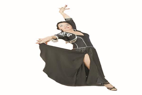 فنانة منى بوركهارد