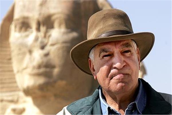 زاهي حواس