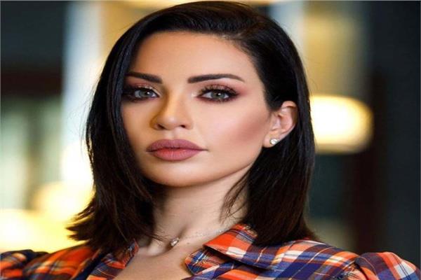 الفنانة اللبنانية داليدا خليل