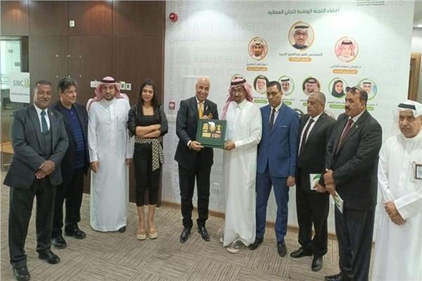 اتحاد المصريين بالسعودية يلتقي اللجنة الوطنية للجان العمالية بالمملكة 