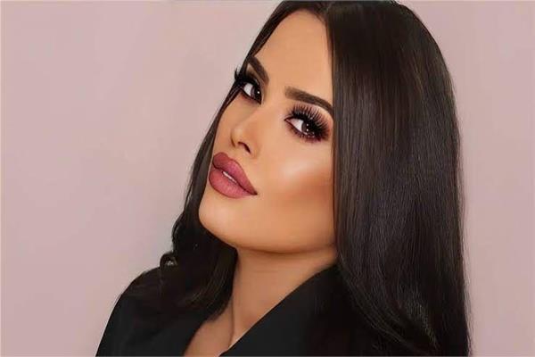 المطربة اللبنانية سارة الزكريا