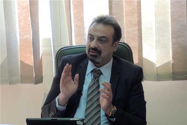  الدكتور حسام عبد الغفار